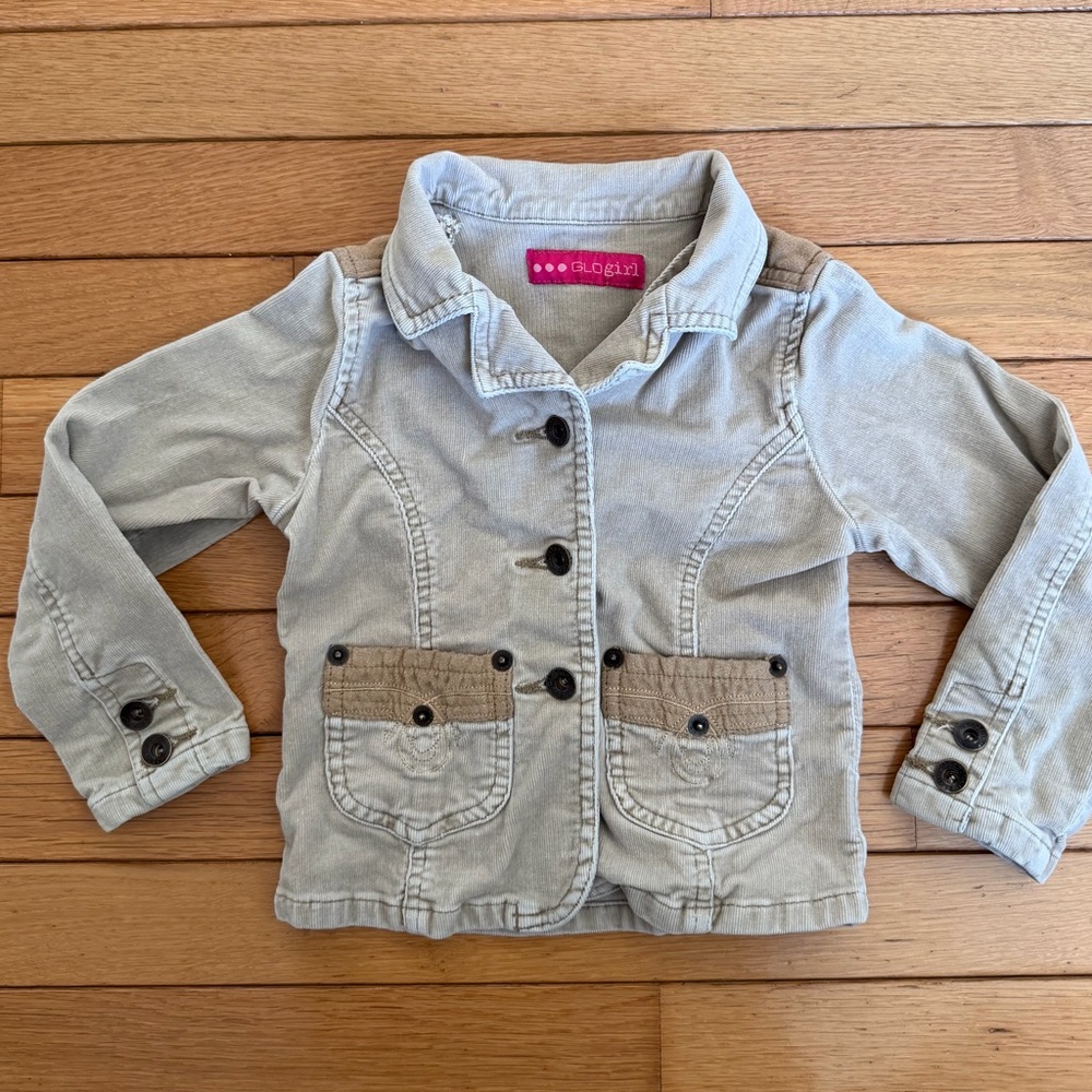 Light Beige Kids Jacket with Tan Pocket Accents